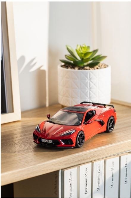 Model plastikowy Samochód Corvette C8 Coupe 1/25