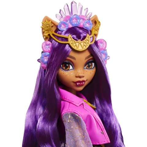 *Monster High Clawdeen