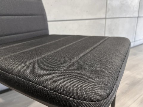 Krzesła tapicerowane zestaw 4 VALVA LINE FABRIC BLACK