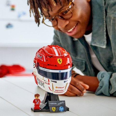 Klocki Editions 43014 Kask Charles Leclerc Scuderia Ferrari HP