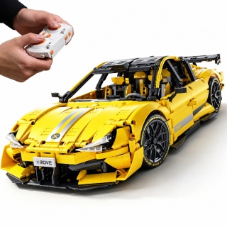 Samochód RC z klocków – zdalnie sterowane auto sportowe 54 cm